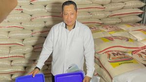 Terbongkar! Beras Bulog Dioplos-Dikemas Ulang