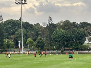 Persib & Persija Belum Lepas Pemain, Shin Tae-yong : Mohon Pengertiannya