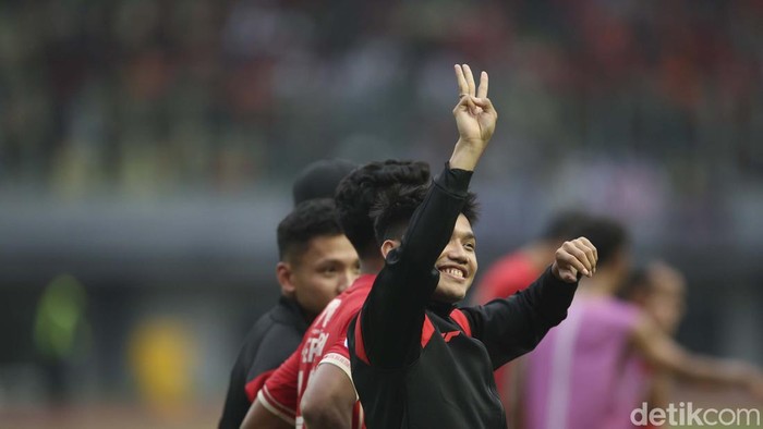 Persija mengenalkan pemain barunya yaitu Witan Sulaeman di Stadion Patriot Chandrabaga, Bekasi, Jumat (3/2). Witan akan akan mengenakan nomor punggung 78.