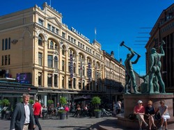 Daftar 5 Konglomerat di Negara Paling Bahagia di Bumi