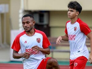 Gunansar Mandowen Pamit Tinggalkan PSM Makassar: Bersyukur Jadi Sejarah Tim Gunansar Mandowen Pamit Tinggalkan PSM Makassar: Bersyukur Jadi Sejarah Tim