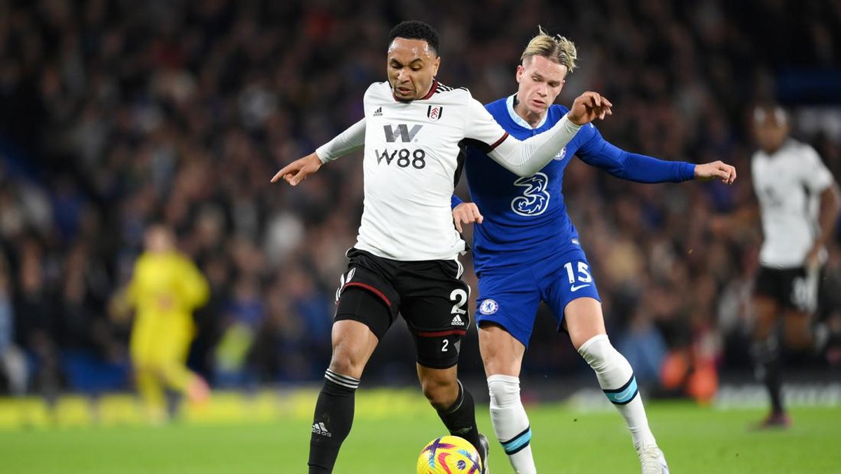 Kenny Tete diincar Liverpool. (Foto: Getty Images/Justin Setterfield)
