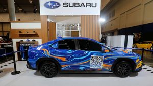 Keren Banget! All New Subaru WRX Berbalut Stiker Kamuflase
