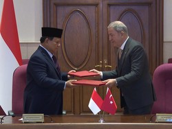 Menhan Prabowo Teken Kerja Sama Pertahanan dengan Turki