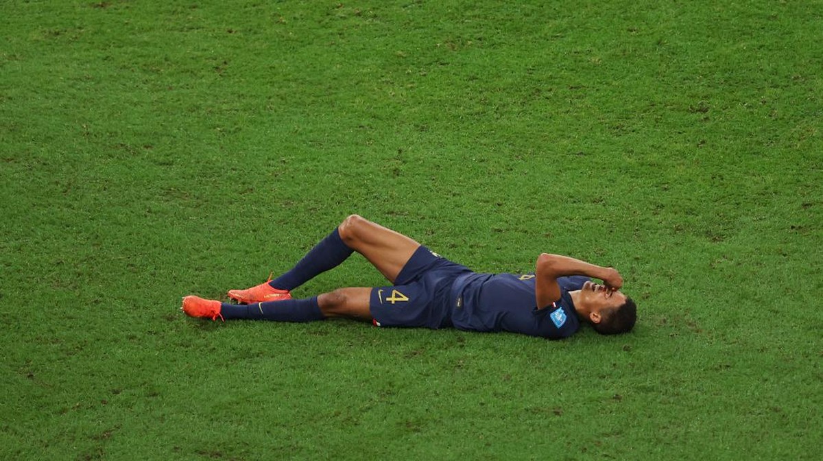 Raphael Varane pensiun dari Timnas Prancis. (Foto: Getty Images/Alex Pantling)