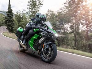 Moge Touring Kawasaki H2 SX SE 2023 Meluncur, Harga Rp 422 Juta
