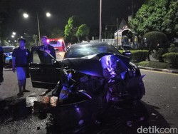 Polisi Periksa 5 Saksi Kecelakaan Mobil Dinas DPRD Jambi Bawa Wanita Bugil