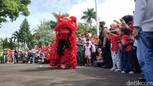 Potret Kemeriahan Perayaan Cap Go Meh di Ciamis