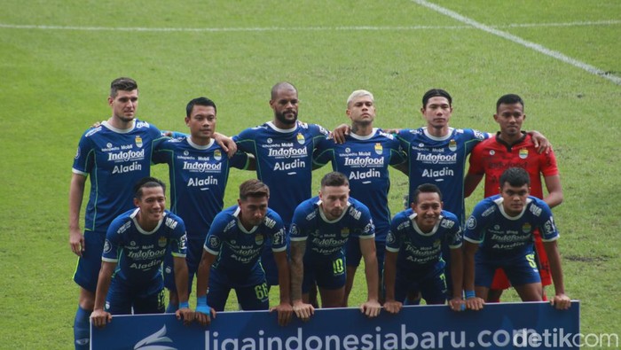 Pemain Persib Bandung.