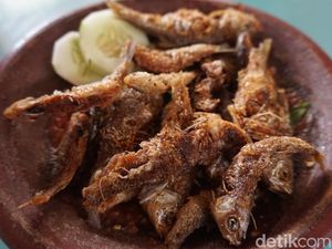 Kriuk Gurih Sambal Wader Khas Mojokerto Ini Bikin Nambah Nasi Terus Kriuk Gurih Sambal Wader Khas Mojokerto Ini Bikin Nambah Nasi Terus