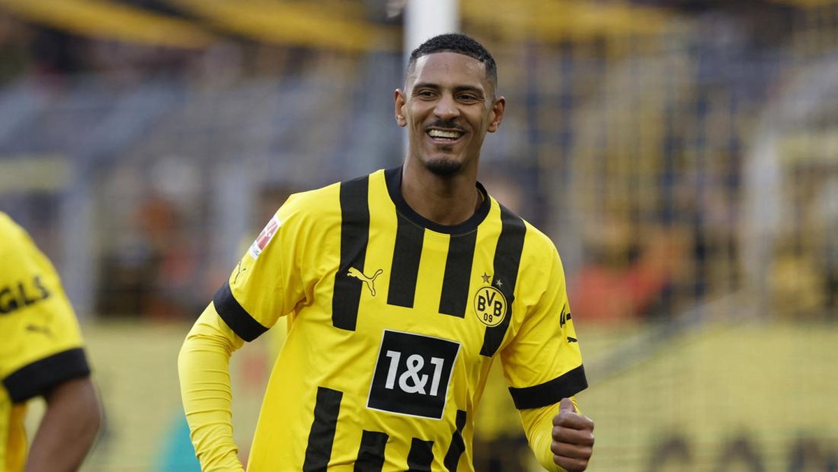 Sebastien Haller bikin gol usai kanker testis (REUTERS/PIROSCHKA VAN DE WOUW)