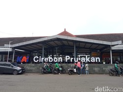 Manis Gula di Balik Berdirinya Stasiun Cirebon Prujakan