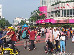 Warga Ramai Kunjungi CFD di Bundaran HI Pagi Ini, Begini Suasananya Warga Ramai Kunjungi CFD di Bundaran HI Pagi Ini, Begini Suasananya