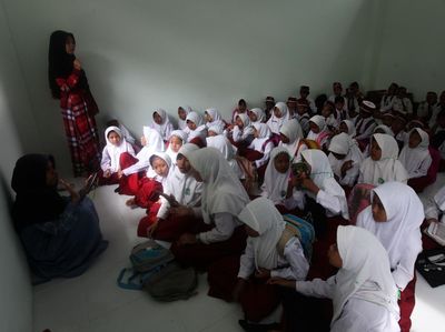 Akhirnya, Siswa SD/MI Cokroaminoto Kembali Belajar di Sekolah