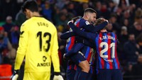 Barcelona terus memimpin Liga Spanyol dengan 53 poin dari 20 laga. Barca unggul delapan poin dari Real Madrid di tempat kedua (AP)