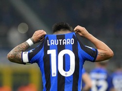 Scholes Pengin Lihat Lautaro Martinez di MU