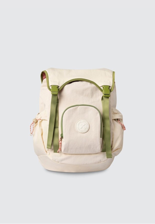 Foto: zalora.co.id Exsport Weekender Rucksack Cream/