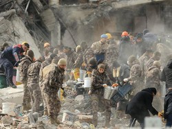 Cuaca Dingin Ancam Hambat Proses Penyelamatan Korban Gempa Turki-Suriah