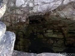 Tiga Mata Air Sakral di Gua Ratu Karang Pamulang Sukabumi