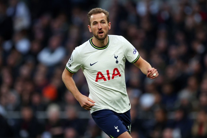 LONDON, ENGLAND - FEBRUARY 05:  Harry Kane of Tottenham Hotspur during the Premier League match between Tottenham Hotspur and Manchester City at Tottenham Hotspur Stadium on February 5, 2023 in London, United Kingdom. (Photo by Marc Atkins/Getty Images)
