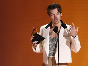 Harry Styles Menang Album Vokal Pop Terbaik di Grammys 2023 Harry Styles Menang Album Vokal Pop Terbaik di Grammys 2023