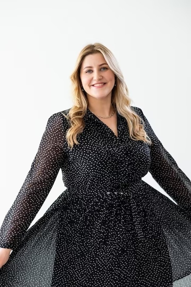 Kiat Memilih Model Dress di Hari Valentine untuk Pemilik Tubuh Plus Size