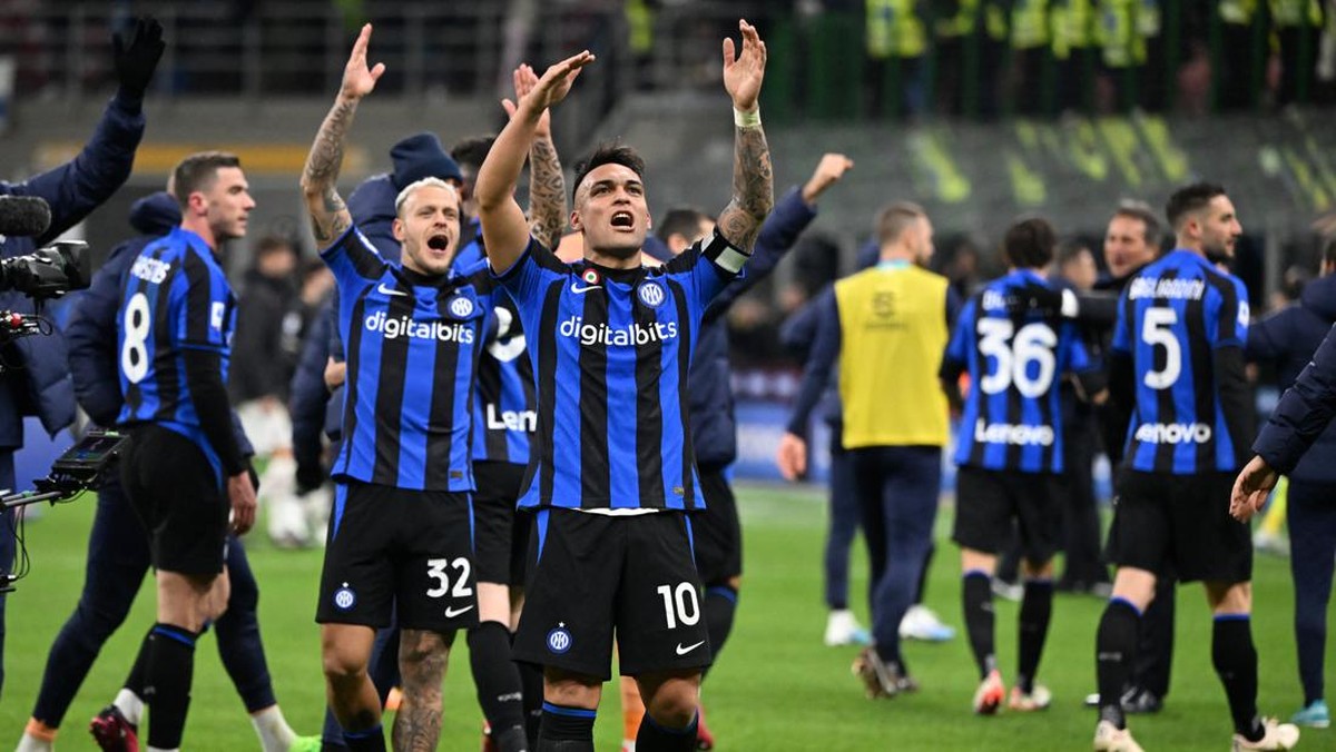 Inter Milan tak peduli catatan manis Porto (REUTERS/ALBERTO LINGRIA)