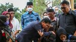 Iwan Bule-Agum Gumelar Hadiri Pemakaman Mantan Sekjen PSSI