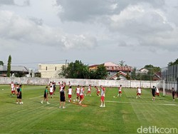 Donald Bissa Absen Latihan Jelang Laga PSM Vs Barito di Liga 1