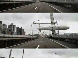 Horor Pesawat Jatuh Membelah Taksi yang Melaju di Jalan Tol