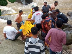 Geger Penemuan Mayat Perempuan di Sungai Cisanggarung Kuningan