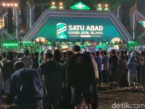 Konser Slank Tutup Resepsi Puncak 1 Abad NU, Rhoma Irama Batal Tampil Konser Slank Tutup Resepsi Puncak 1 Abad NU, Rhoma Irama Batal Tampil