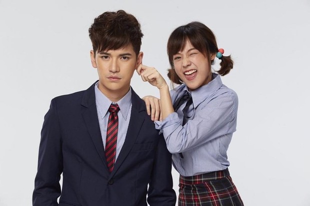 Aktor dan aktris Thailand yang memerankan karakter utama di Princess Hours.