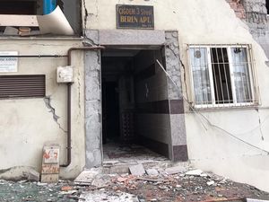 Pelajar RI Korban Gempa Turki M7,8: Apartemen Ambruk, Ngungsi ke Kampus Pelajar RI Korban Gempa Turki M7,8: Apartemen Ambruk, Ngungsi ke Kampus