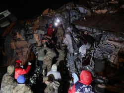 Pilu, Teriakan Korban Gempa Turki dari Balik Reruntuhan