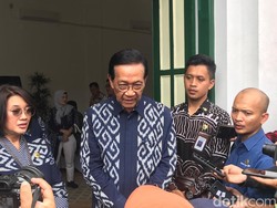Sri Sultan HB X Dorong PKL Malioboro Naik Kelas