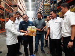 Zulhas Minta Produsen Taati Aturan Distribusi Minyakita