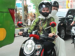 Cerita Khofifah Naik Skuter Matik di Tengah Lautan Manusia Harlah 1 Abad NU