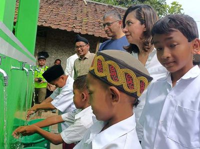 Pembangunan Sarana Air Bersih di Pandeglang