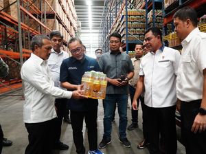 Zulhas Ungkap Penyebab Minyakita Langka: Terlalu Sukses!