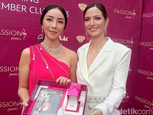 Perhiasan Tema Disney Ini Ingatkan Keharmonisan Keluarga Nia Ramadhani