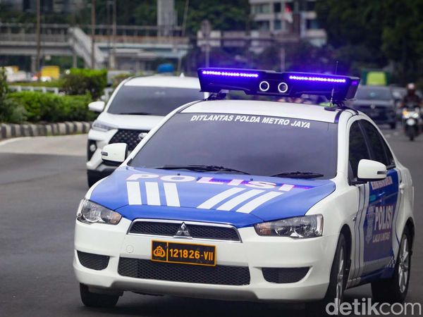 Operasi Keselamatan, Mobil Tilang Elektronik Wira-wiri