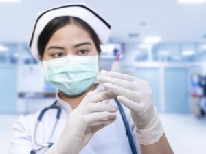 Kata Siapa Beda Kasta? Perawat Ada yang S3 Kok, Ambil Spesialis Juga Bisa Kata Siapa Beda Kasta? Perawat Ada yang S3 Kok, Ambil Spesialis Juga Bisa