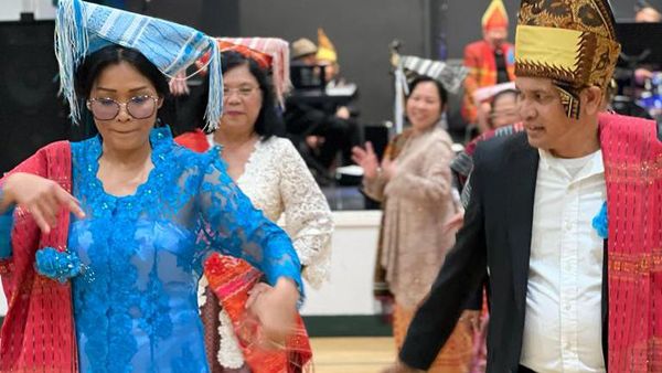 Foto: Pererat Persatuan dengan Pesta Bona Taon 2023