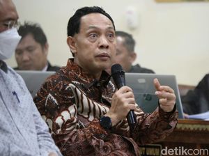 Rektor Untirta Fatah Sulaiman juga Ikut Titip Mahasiswa Masuk Unila Rektor Untirta Fatah Sulaiman juga Ikut Titip Mahasiswa Masuk Unila