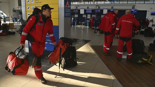 Sejumlah Negara Kirim Tim Penyelamat untuk Bantu Korban Gempa Turki