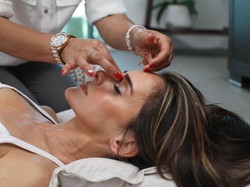 Cara Mengatasi Hidung Tersumbat dengan Pijatan, Ketahui Titiknya