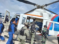 Polisi Ungkap KKB Lepaskan Sandera 15 Pekerja-Diamankan di  Rumah Pendeta