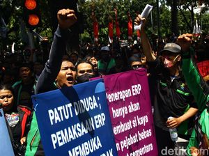 Desakan Ojol Minta ERP Batal meski Sudah Dapat Status Kebal Desakan Ojol Minta ERP Batal meski Sudah Dapat Status Kebal