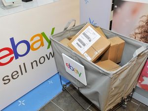 eBay PHK 500 Karyawannya